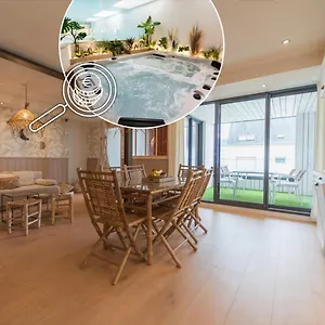  Apartment & 